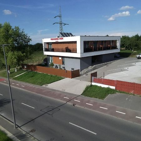 Pensiunea View Cluj-Napoca Esterno foto